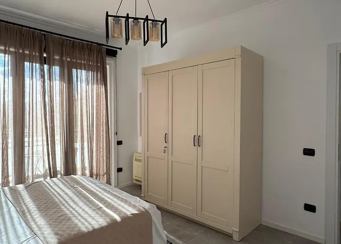 Denny\'S Apartment City Center
