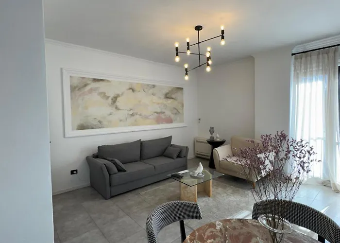 Denny\'S Apartment City Center